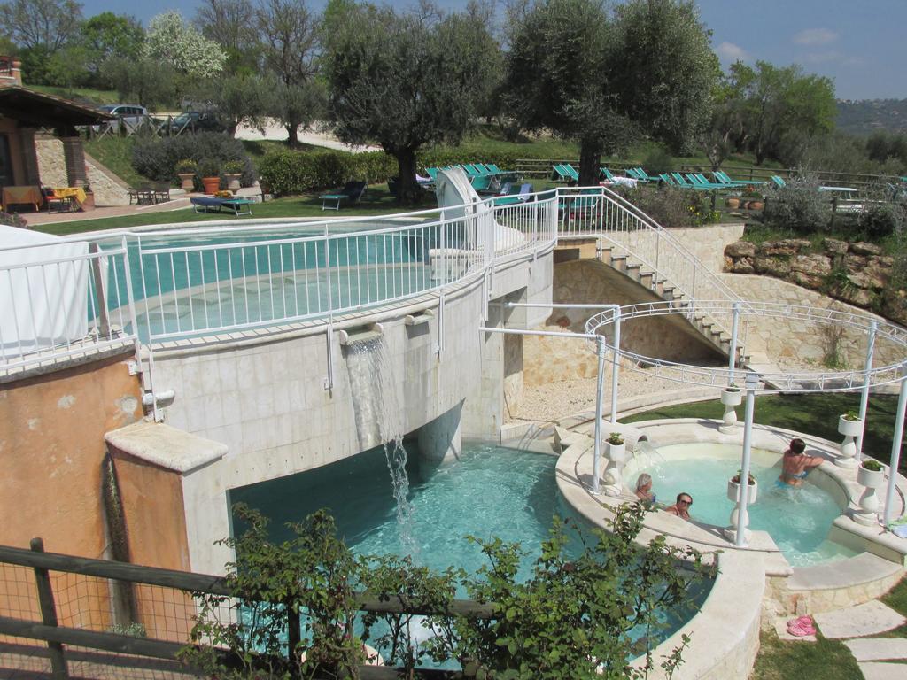 Hotel Saturno Fonte Pura Saturnia Exterior photo