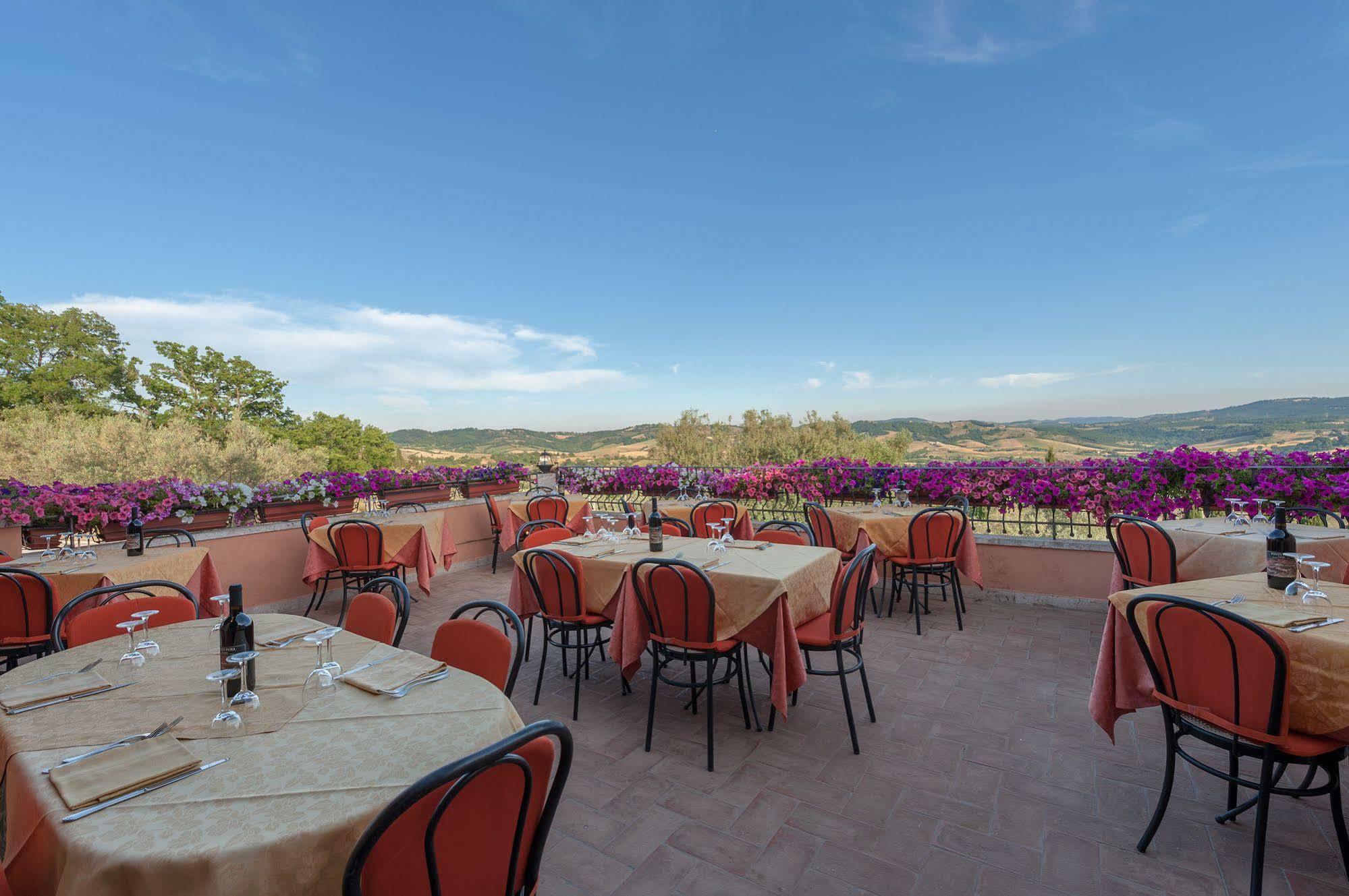 Hotel Saturno Fonte Pura Saturnia Exterior photo