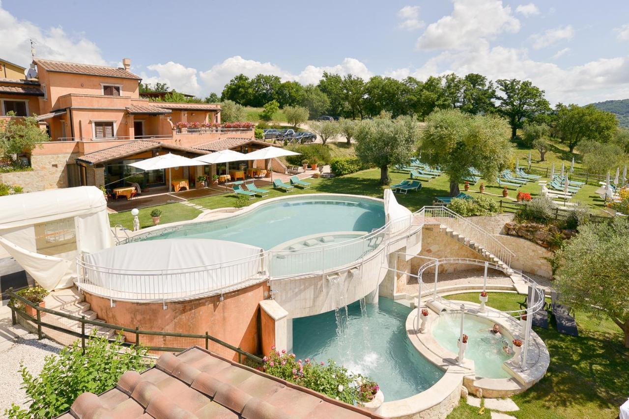 Hotel Saturno Fonte Pura Saturnia Exterior photo